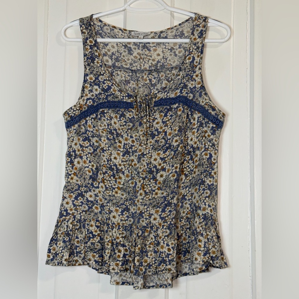 Women's size medium Patrons of Peace Floral Tank Top cottagecore farm shirt